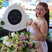 hannah_boobs_