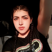 mia_sexy2022