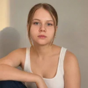 KarleenMcshaw