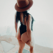 NicoletteLaurent