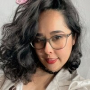 chloe_selene