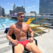 LeonLilly17