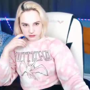 caroline_milns