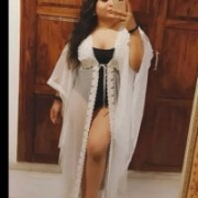 Avnimodel_back