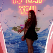 queenlolarose