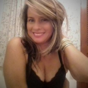 LOLA_JONES