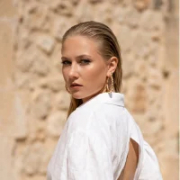 Olivia_Iv
