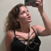 Bomb_ladyy