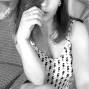 Elizabeth_hot