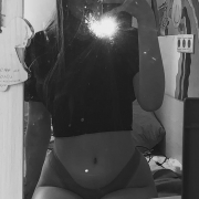 MISSMona111