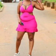 CurvyxxxDoll