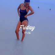 submisisve_queen01