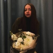 Arina_Grays