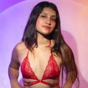 martina_petite2