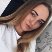 AdrienneBb