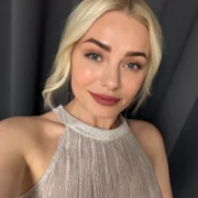 __Dasha__