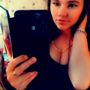 Lessie_Catty
