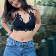 Ritika_Thakurr
