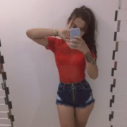 CAMILASQUIRT01