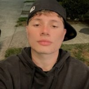 leo_bby_