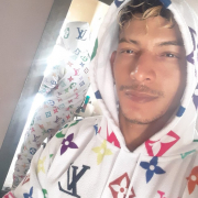 Charlie_Hott21