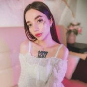 Kim_Lynnn