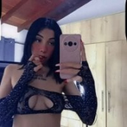 zoey_ackerman