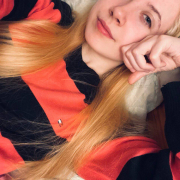 chloelanewood