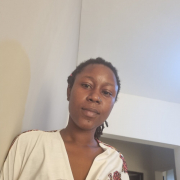 Maliah_vee