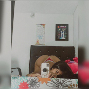 Melanie_brunette