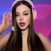 AnnieBrianXq