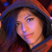 leila_sky_