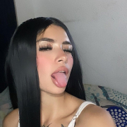 Peiton_pink