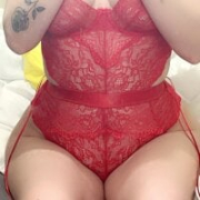 LittleRedMilf
