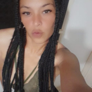 Violet_Evansx