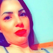 HollyXonia