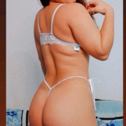 Kira_Jhonson21