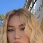 NikolleRay