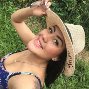mia_collins0