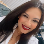 Sophie_Milf
