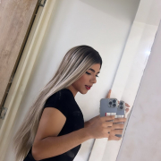Chloe_narcise