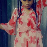 Laryah01