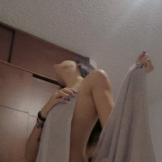 Val77_