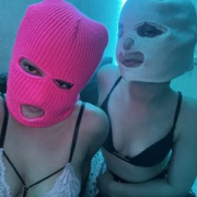 thetwogirls
