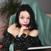 mia_lawrence