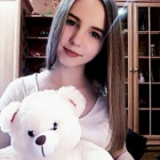 LORI_M00N
