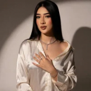 Megan_lux_