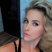 LoricaSexie