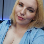 alexandra-ray
