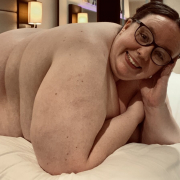 curvylu95